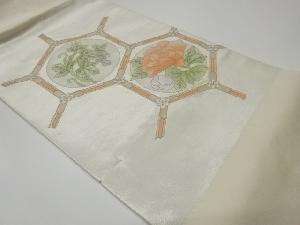 リサイクル　相良刺繍亀甲に牡丹・葡萄模様名古屋帯